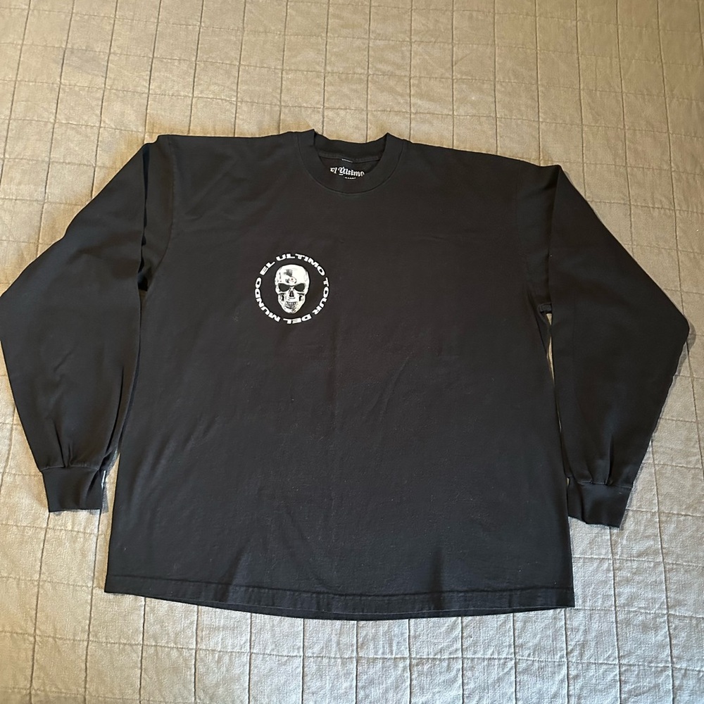 New Bad Bunny El Ultimo Tour Del Mundo Long Sleeve tee Size XL